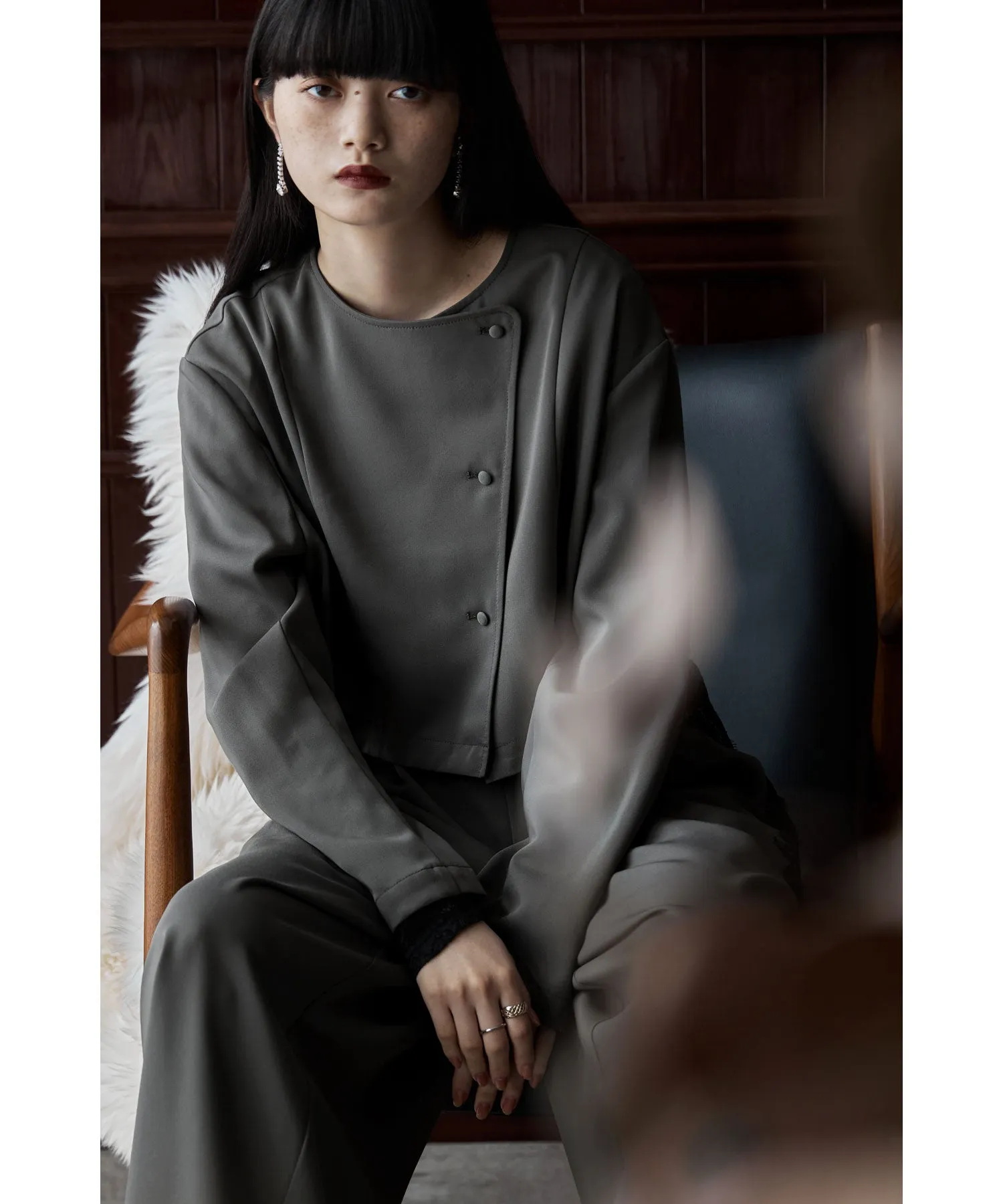 Asymmetry design jacket & Side lace pants SET UP