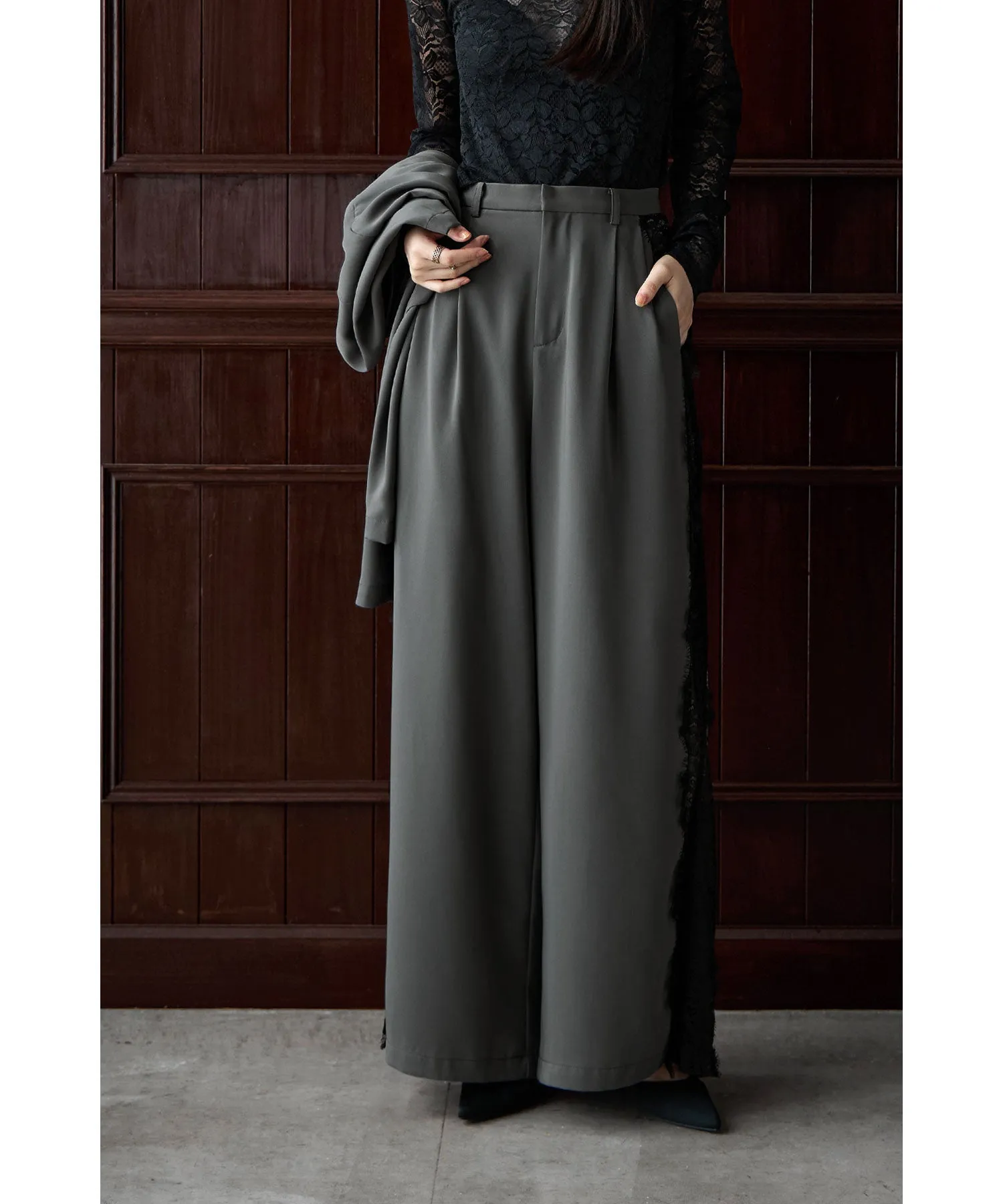 Asymmetry design jacket & Side lace pants SET UP
