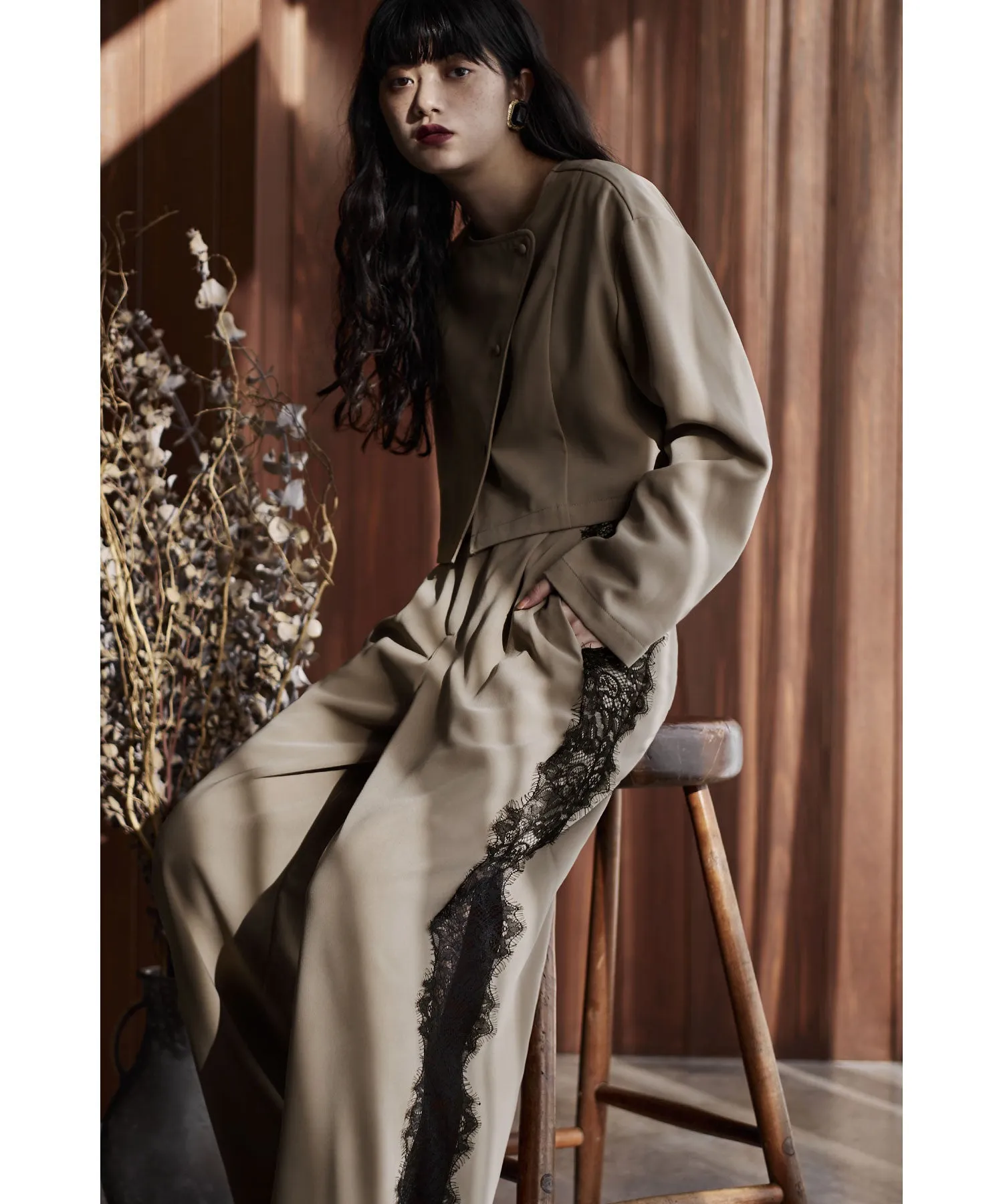 Asymmetry design jacket & Side lace pants SET UP