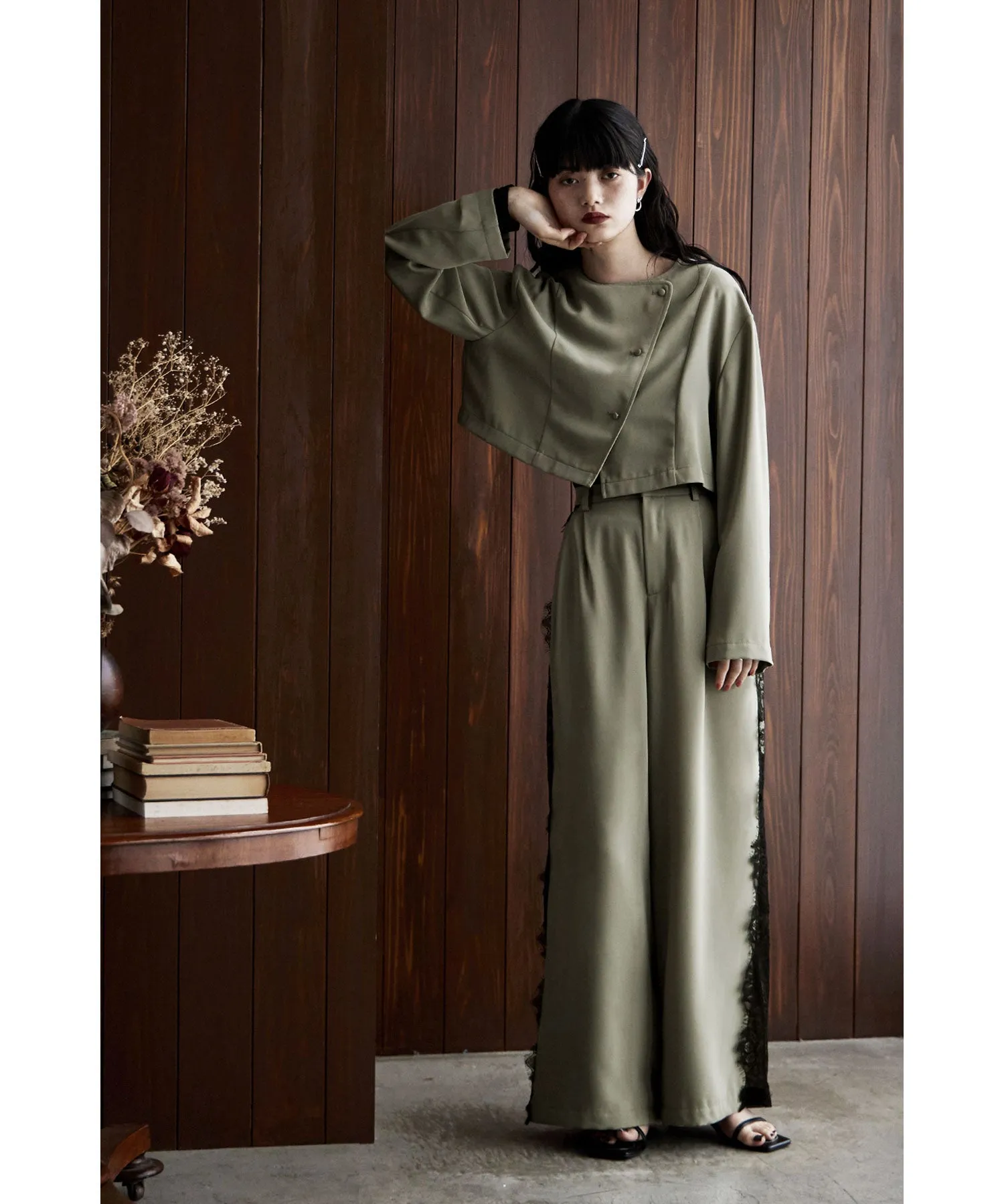 Asymmetry design jacket & Side lace pants SET UP