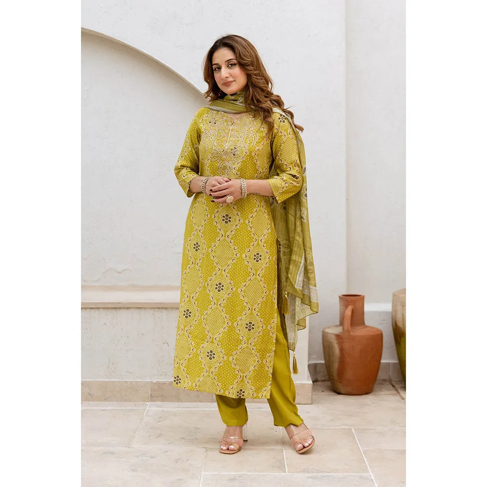 Autumnlane Gauri Shamrock Work Suit Kurta Pant & Dupatta (Set of 3)