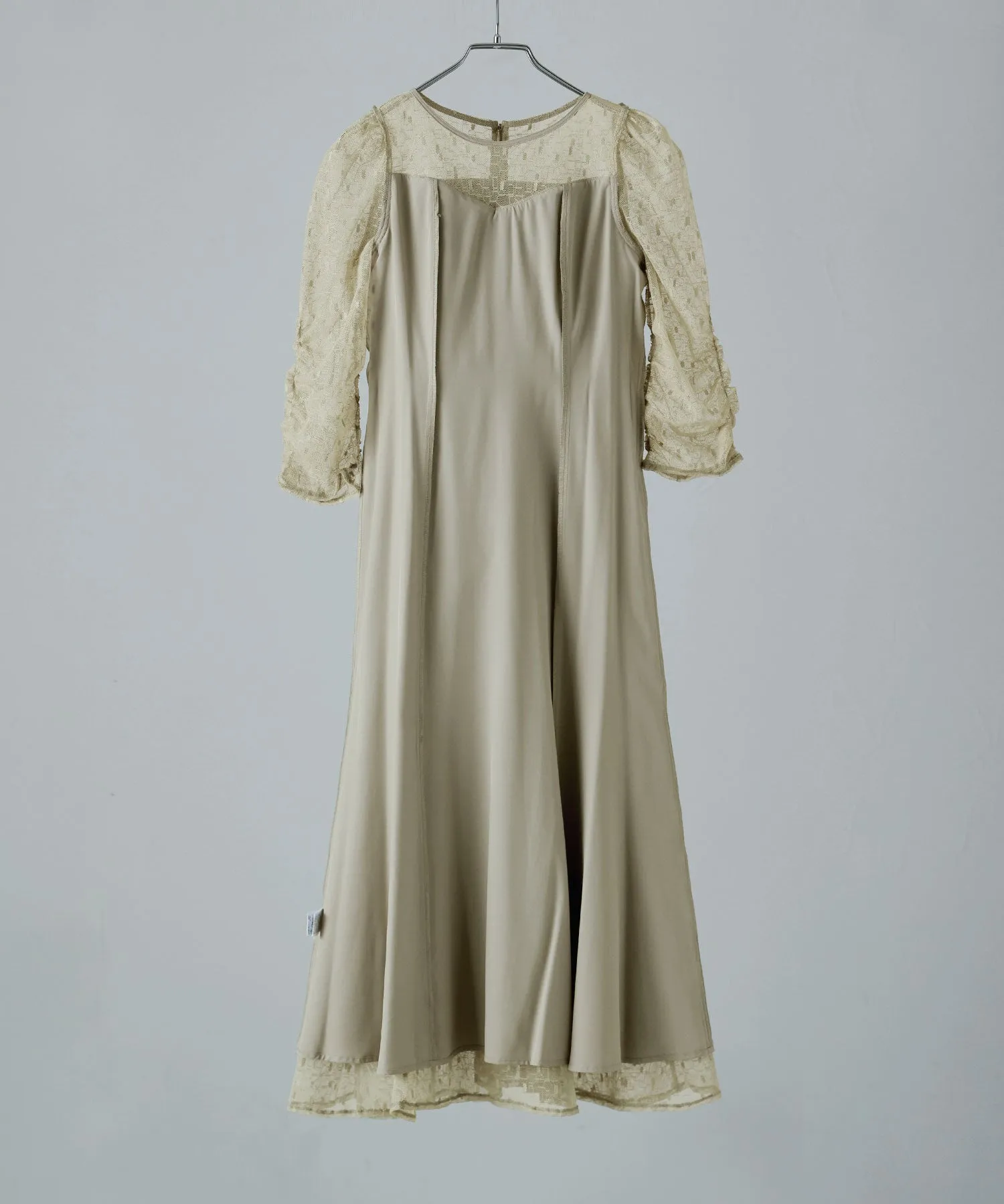 Cache-coeur design flare dress