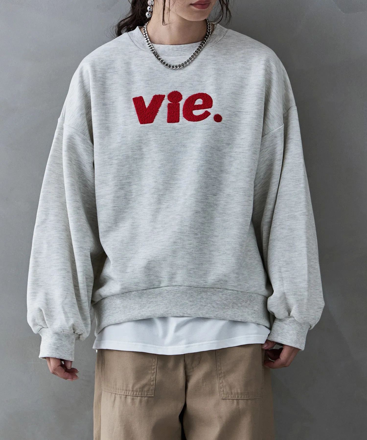Chenille design fleece sweatshirt