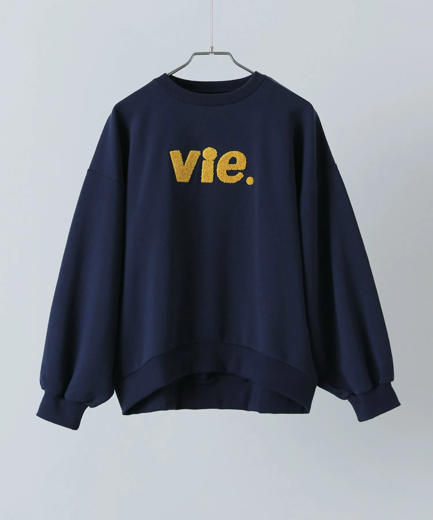 Chenille design fleece sweatshirt