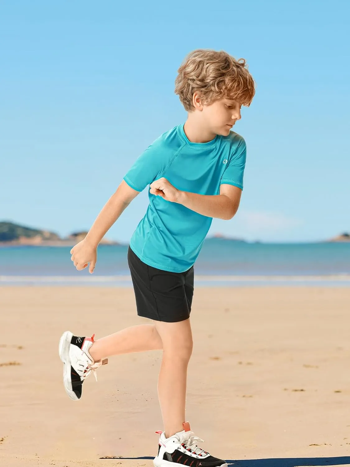 HODOSPORTS Boys UPF 50  Rash Guard Swim Shirts Short Sleeve Quick Dry UV Protection Sun Shirt