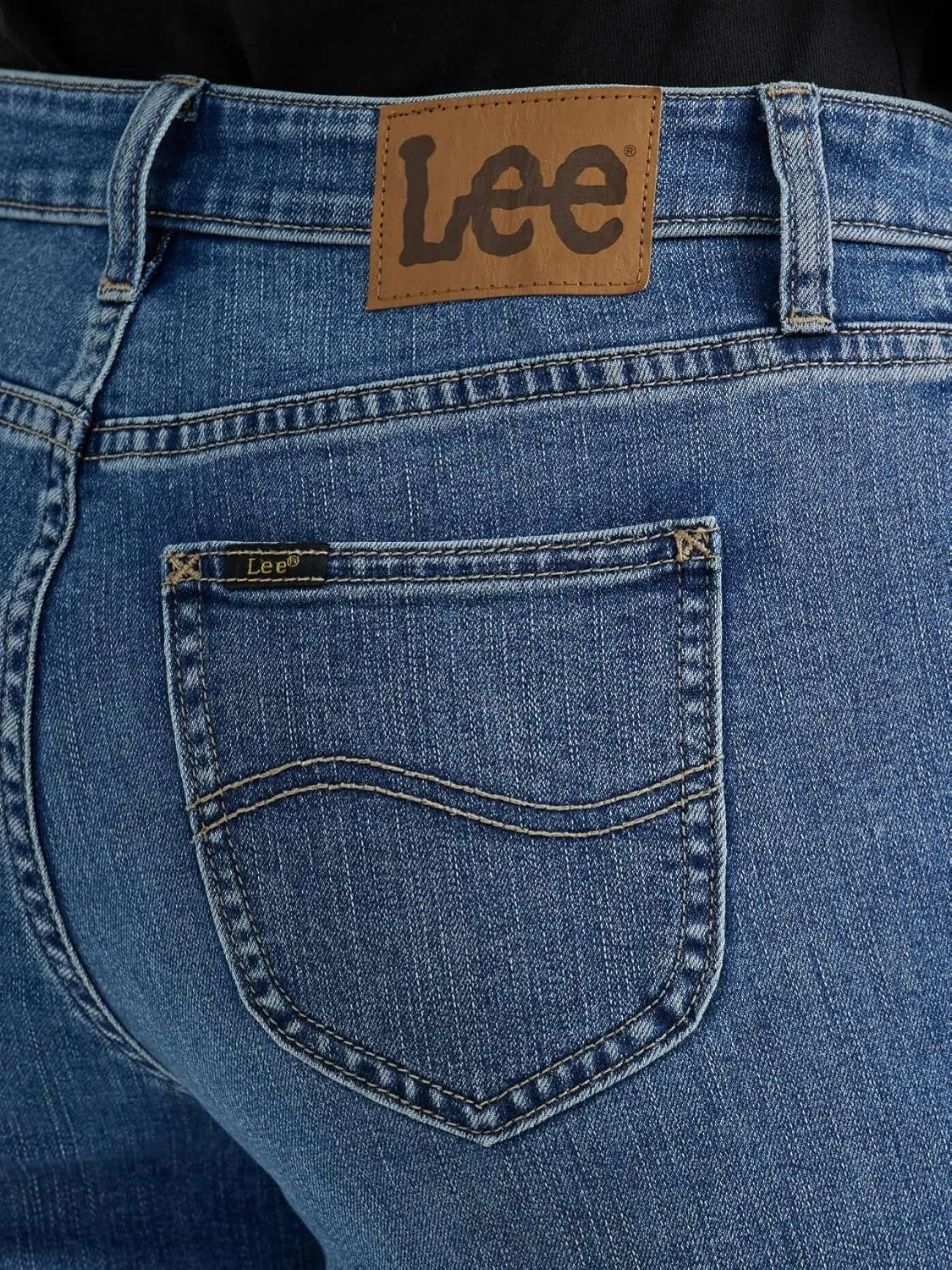 Lee Women's Legendary Rolled Denim Bermuda Short