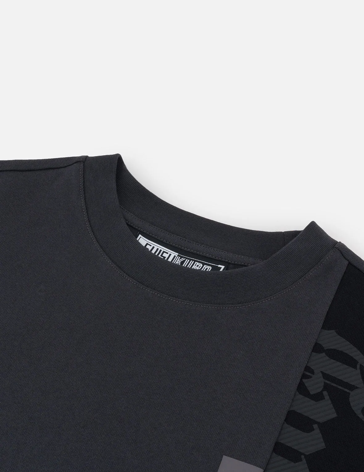 Panel design with Multi Labels Relax Fit T-Shirt