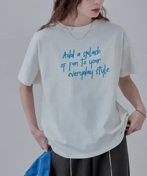 Script logo design mid Tee