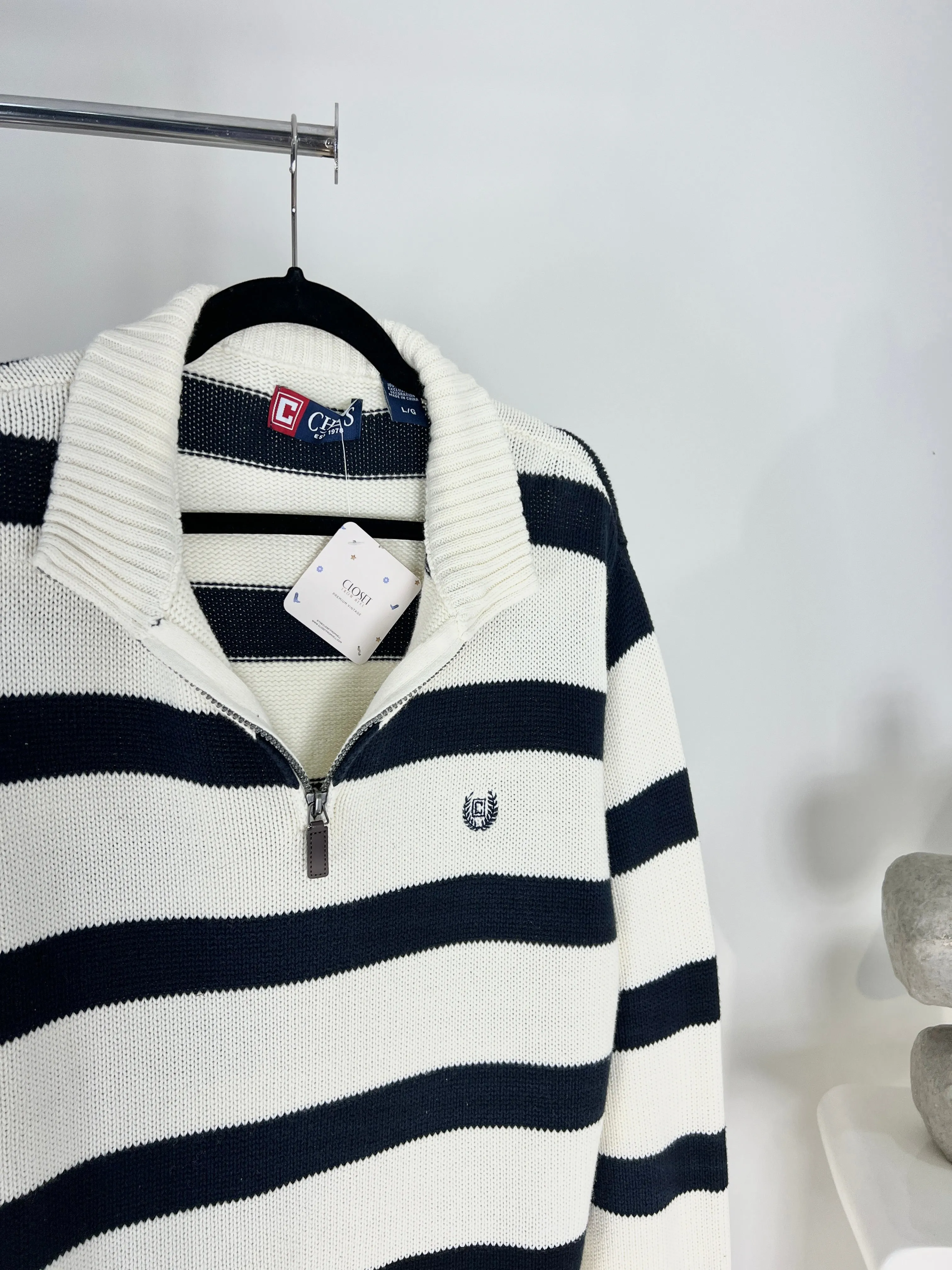 VINTAGE NAVY   WHITE STRIPED KNIT QUARTER ZIP SWEATER